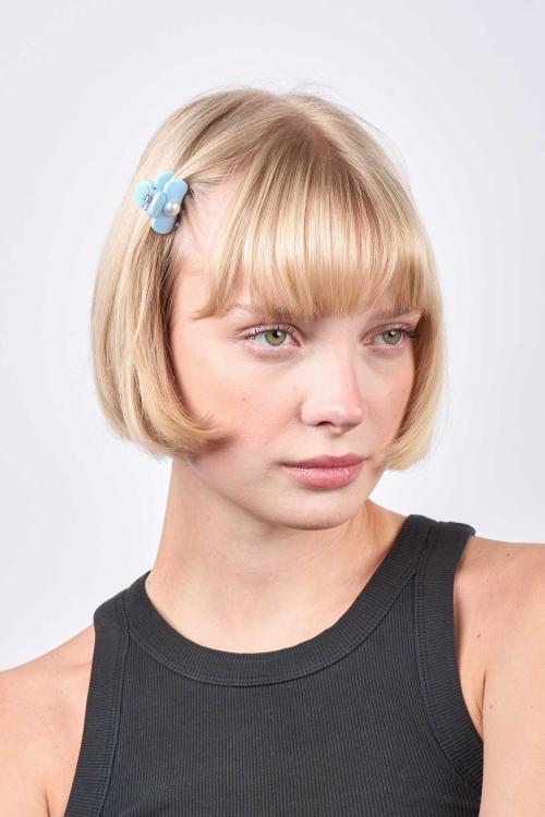 Sui Ava Three-leaf Clover Pearly Mini Blue