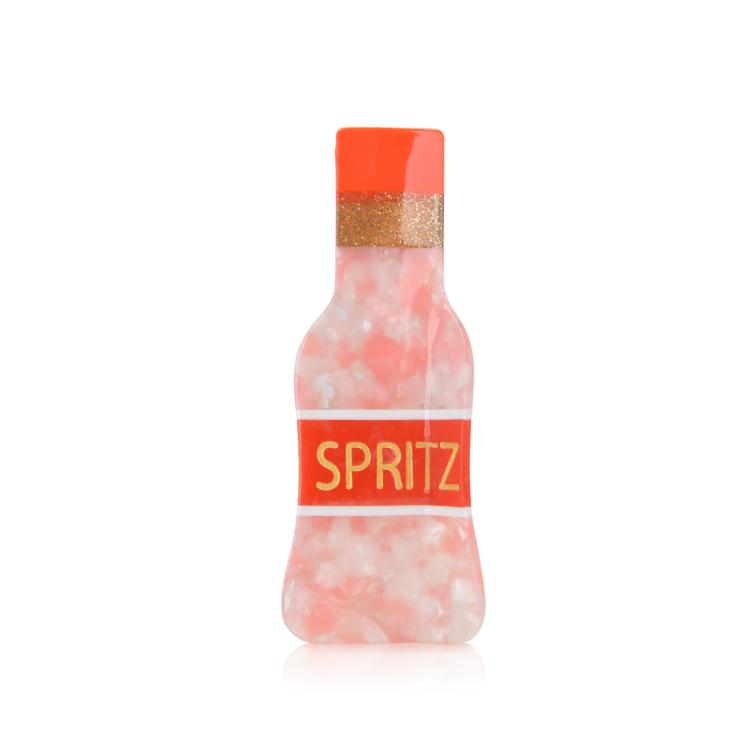 By Vivi Haarklammer Spritz