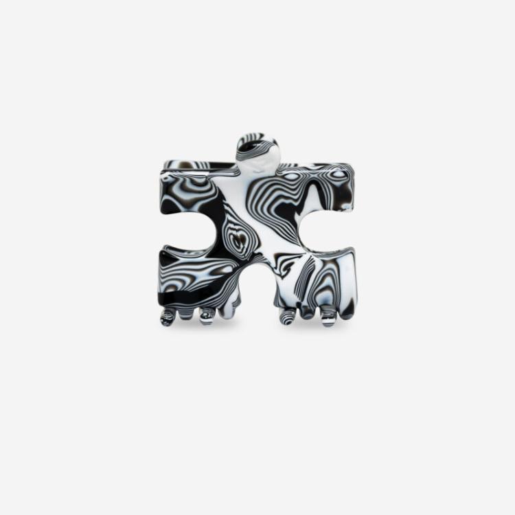 Sasstie  Puzzle Shadow Ink