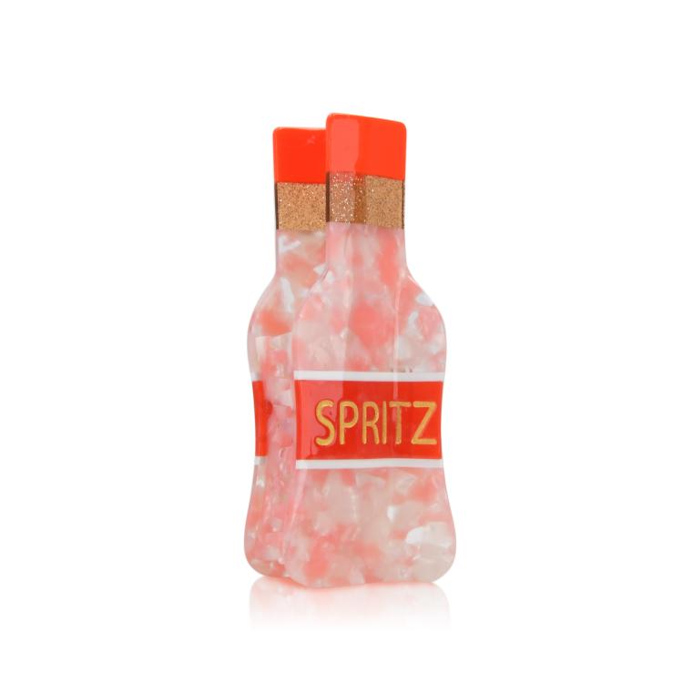 By Vivi Haarklammer Spritz