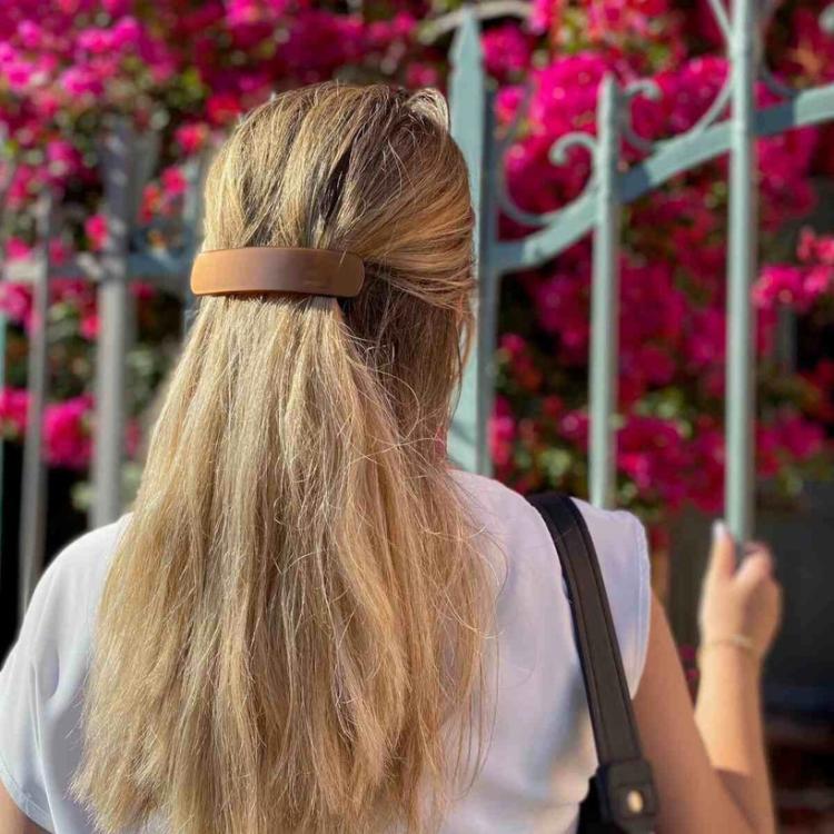 Pique et Pince Haarspange Adelaide geröstete Mandel