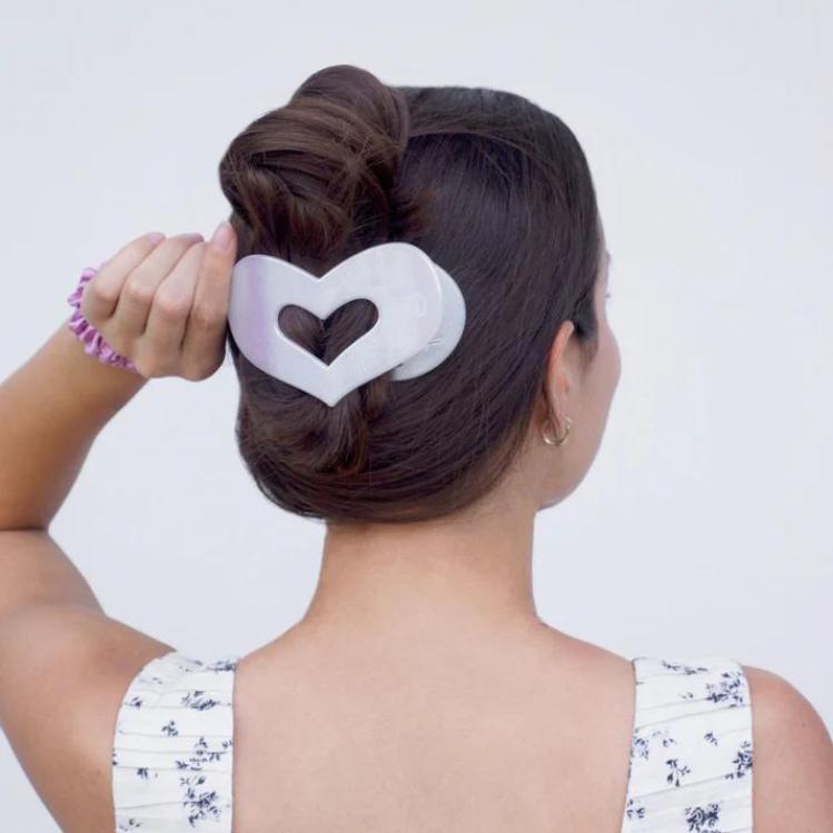 Teleites  Mother of Pearl Hearts Flat Hair Clip