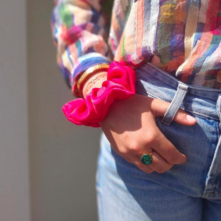 Laure Derrey Scrunchie Himmbeerfarben