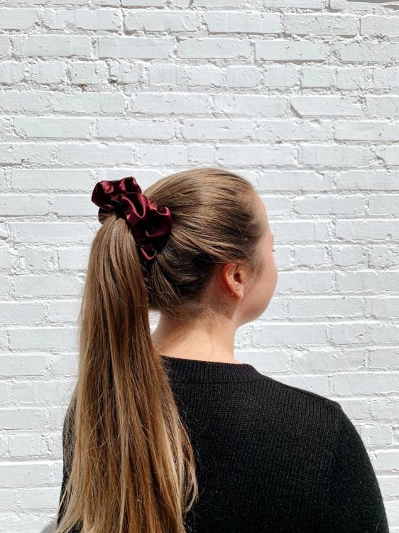 Beyond Scrunchies Maroon groß