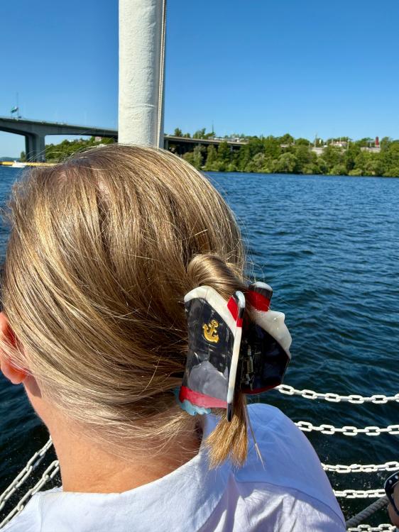 Helly Hair Haarklammer Kreuzfahrtschiff