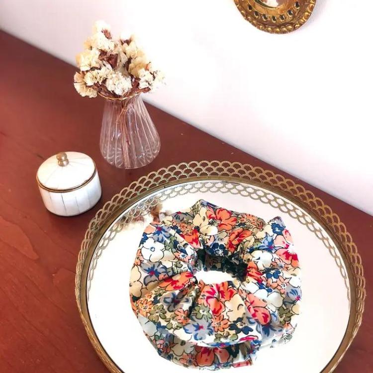 Laure Derrey Scrunchie Jemma Blumen