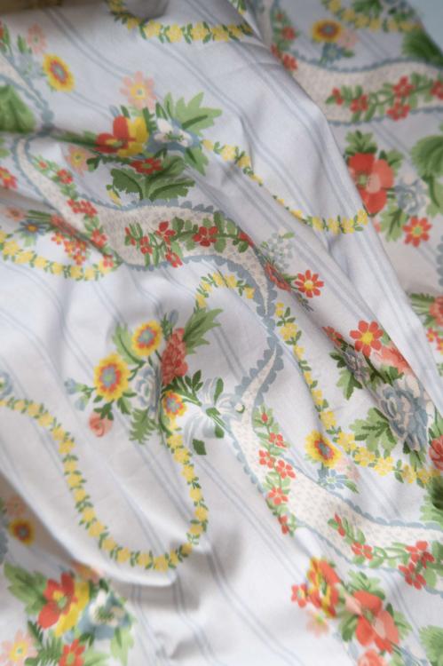 Bon Dep Hair shrunk mw Liberty Ribbon Cascade