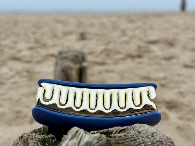 Dark Hair Claw X Large Steel Blue