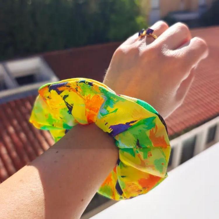 Laure Derrey Scrunchie Carolina