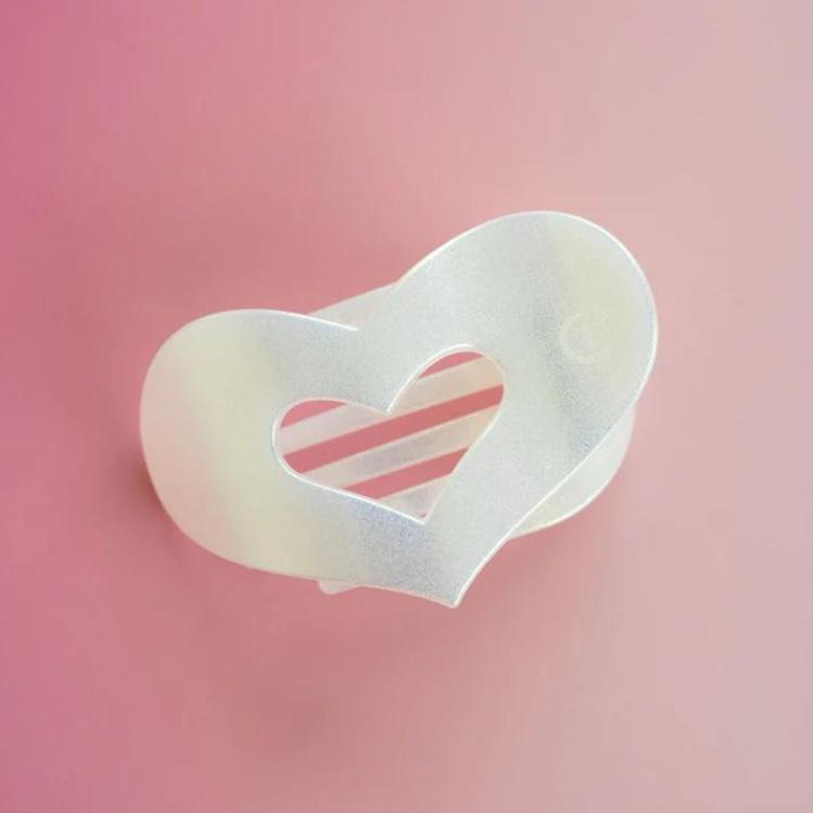 Teleites  Mother of Pearl Hearts Flat Hair Clip
